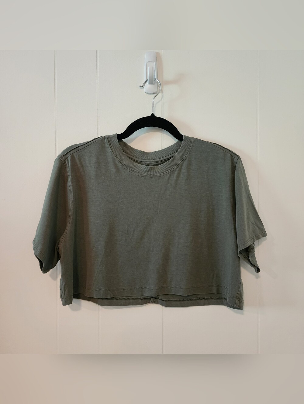Lululemon All Yours Cropped Tee Size 4